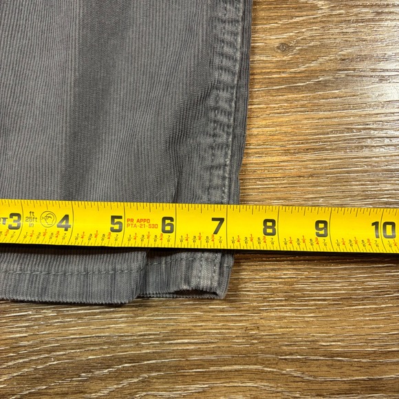 Levi's Corduroy Pants Mens 30x30 Gray Straight Fit Classic Casual Travel - Picture 9 of 9